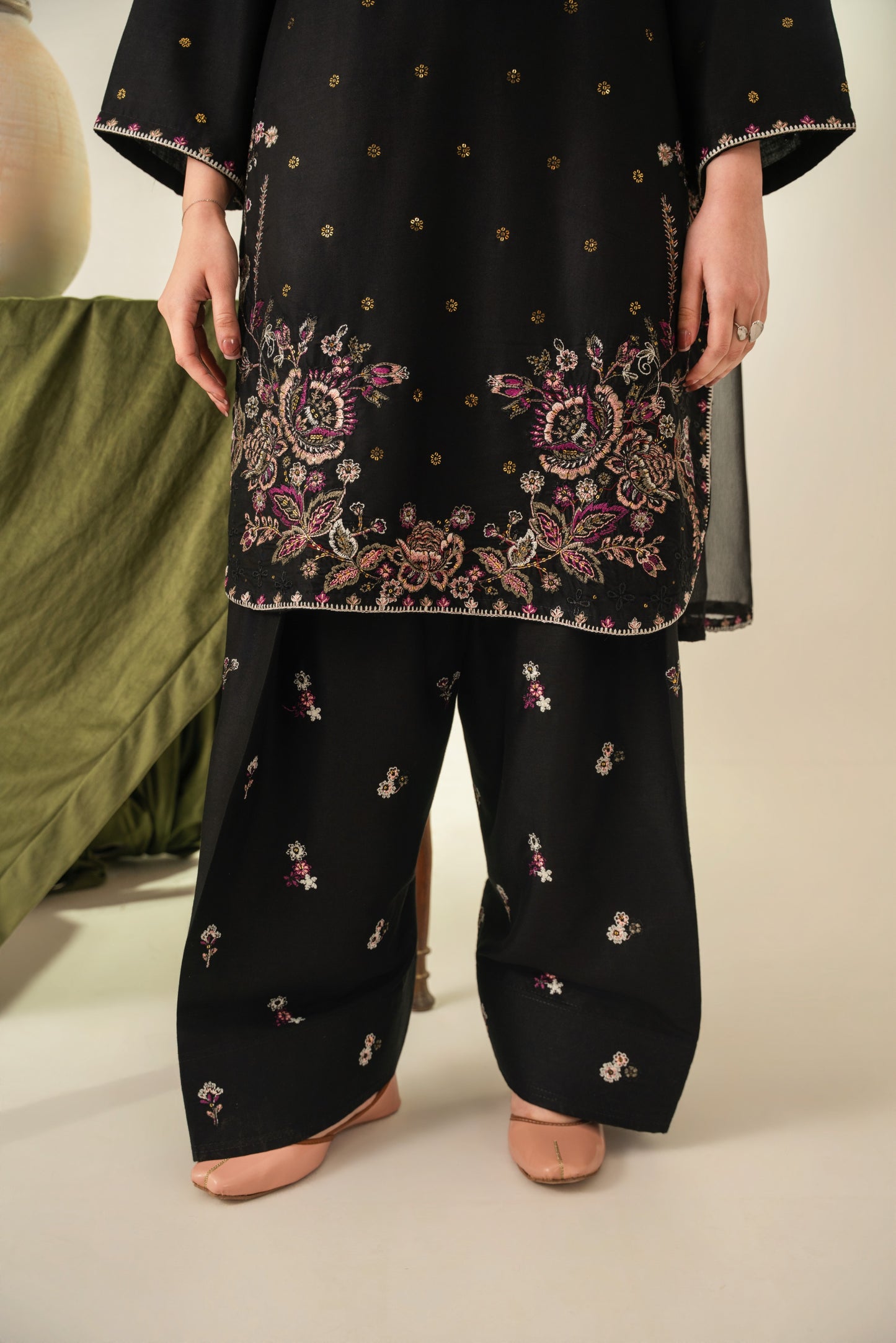 Linen Embroidered-3PC