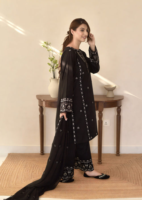Lawn Embroidered-3PC