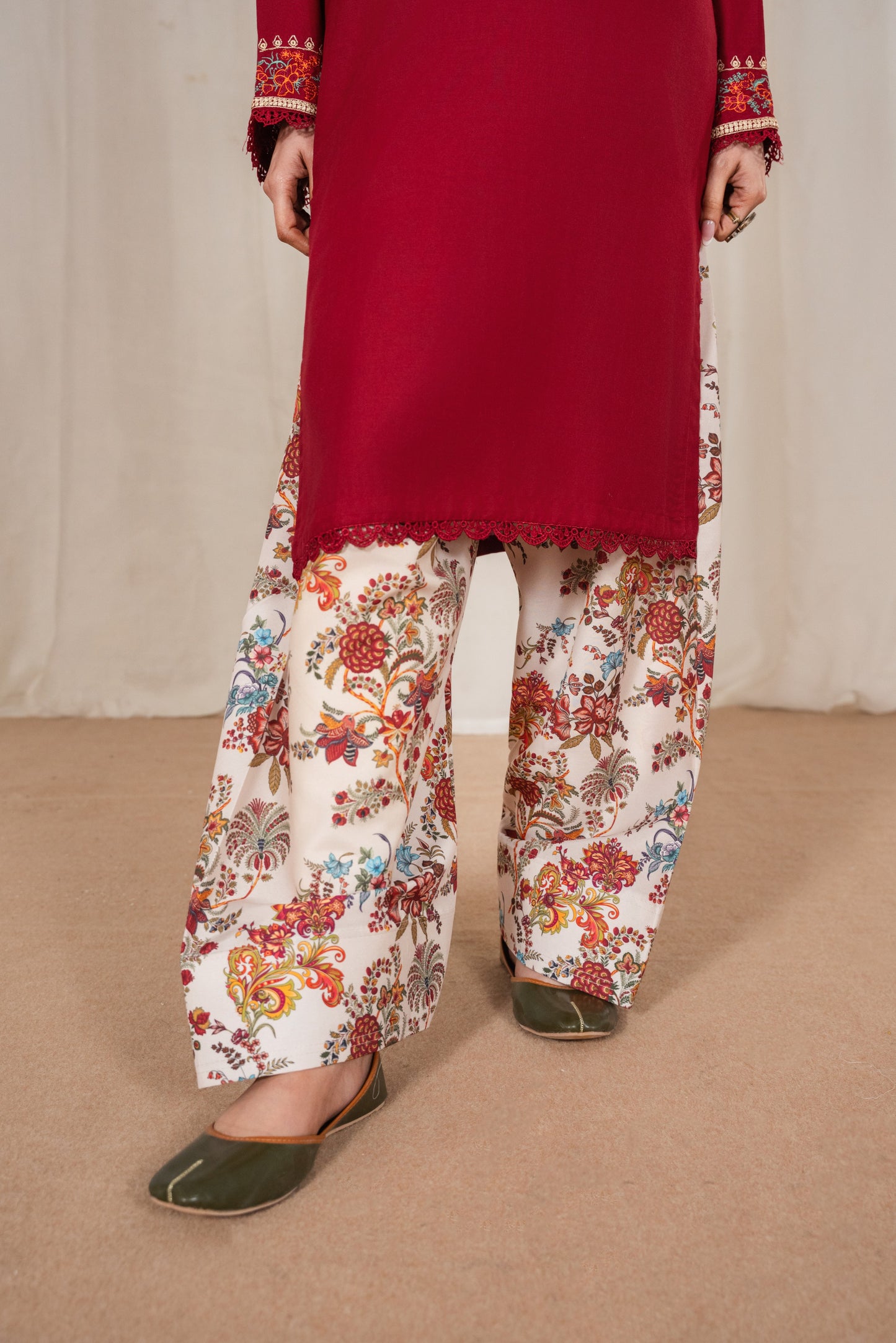 LAWN Embroidered-3PC
