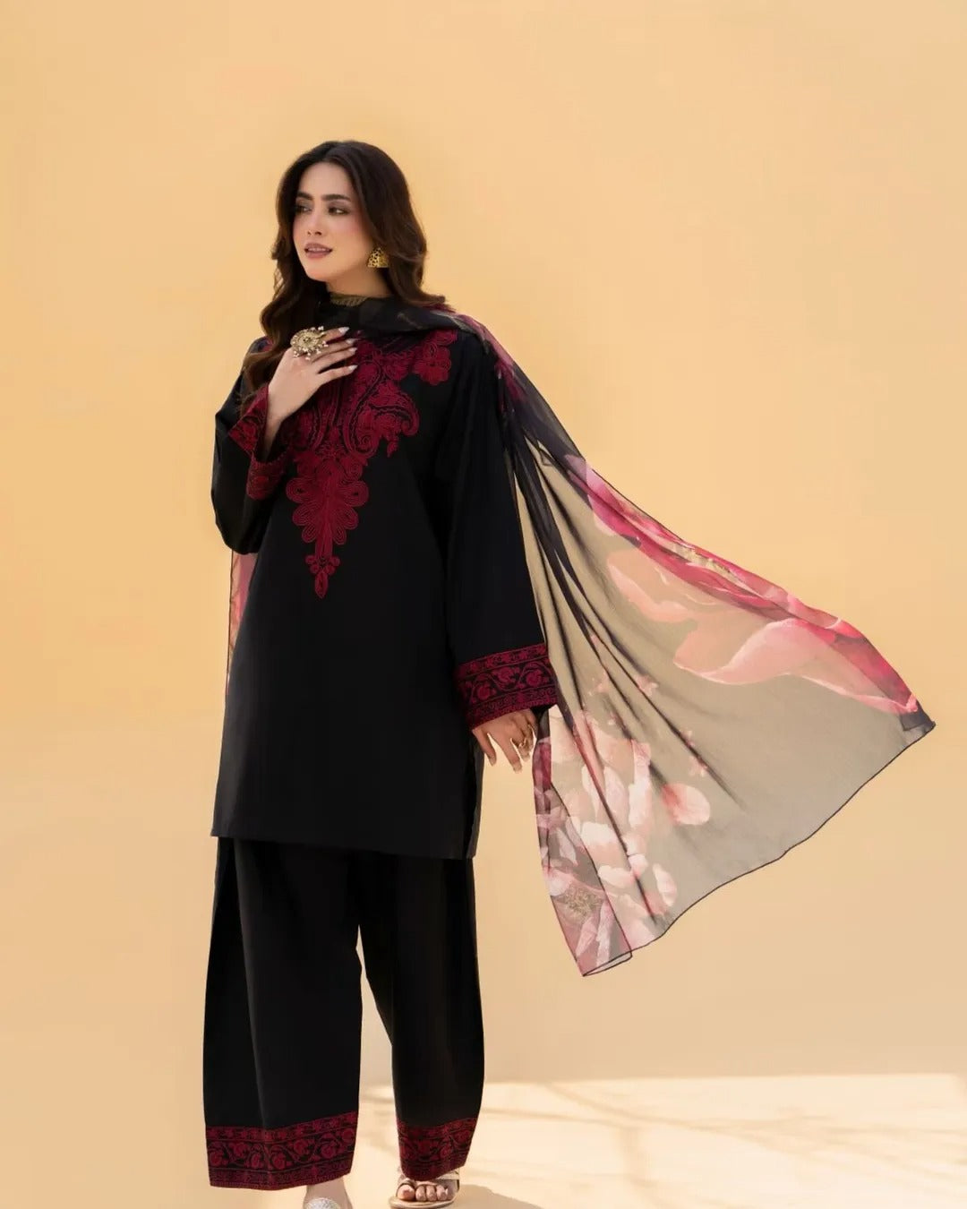 Linen Embroidered 3-PC