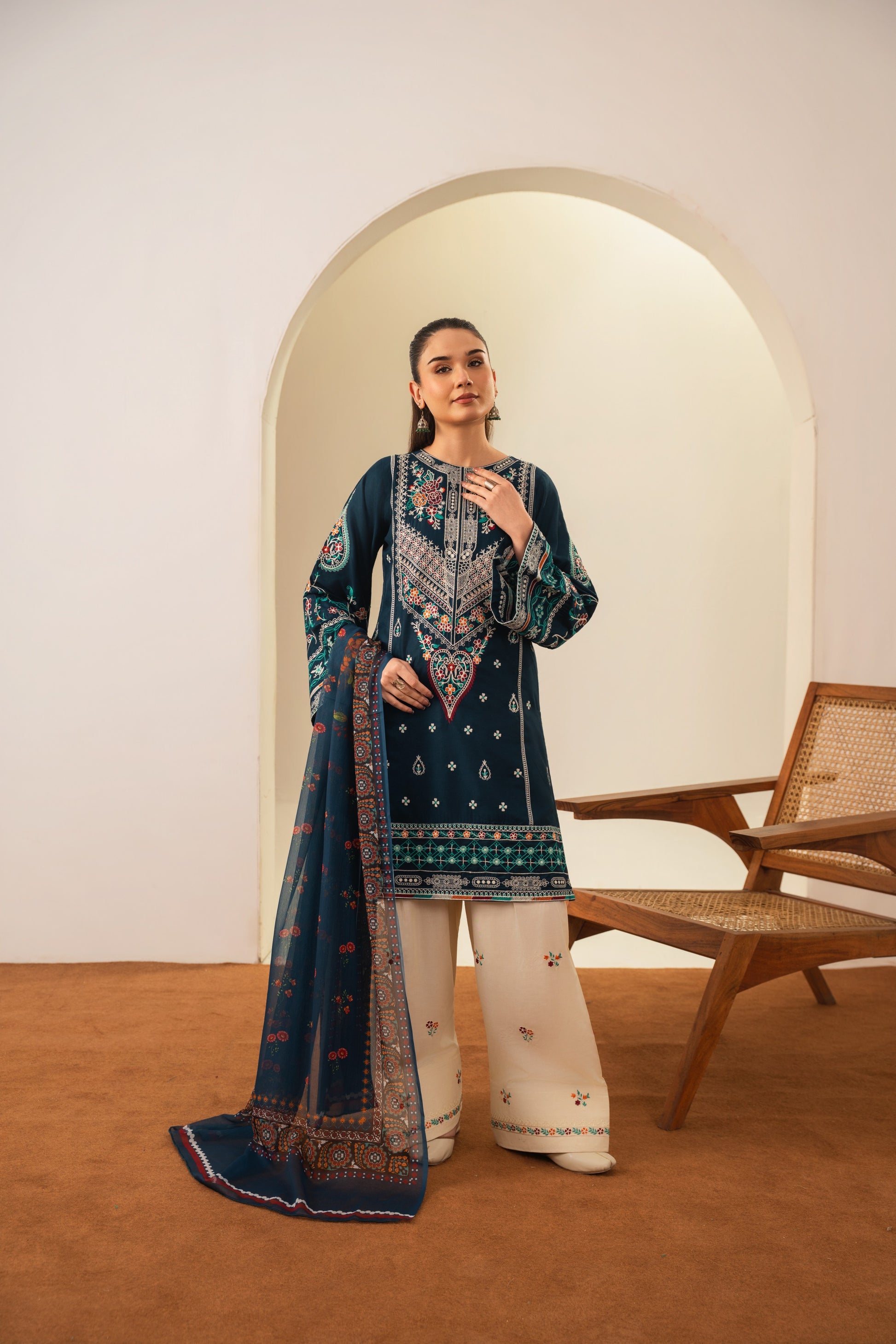 Lawn Embroidered-3PC