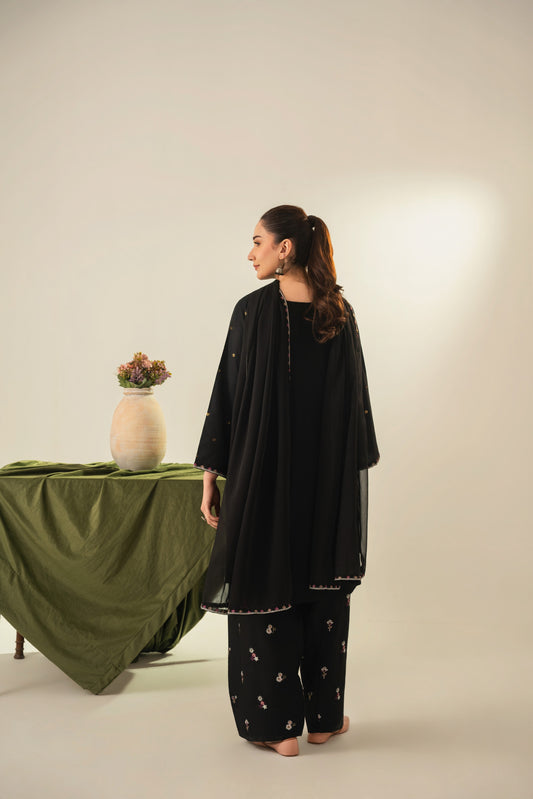 Linen Embroidered-3PC